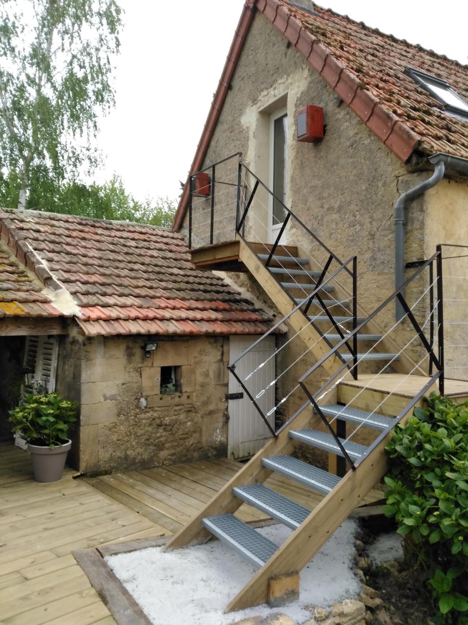 O Grenier De L'Artiste Apartment Bazenville Ngoại thất bức ảnh